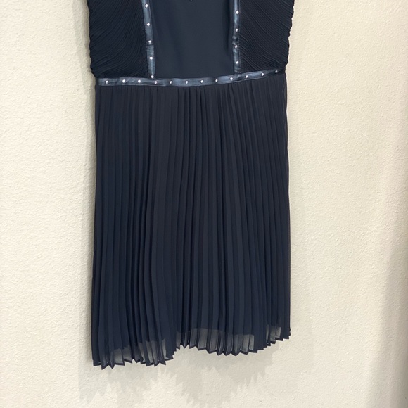 GUESS los angeles womens black dress pleated chiffon studded trim sleeveless 6 - Picture 6 of 15